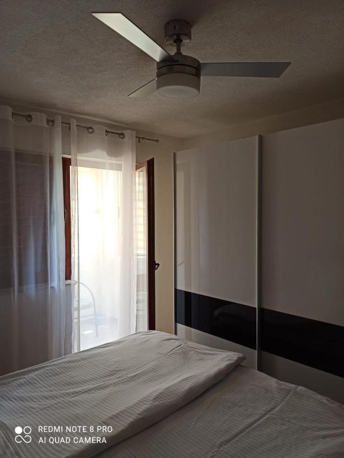 Apartman Robertino 1966 Makarska Eksteriør billede
