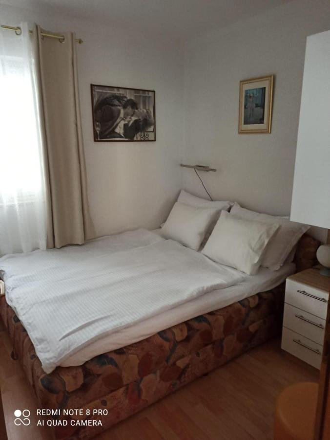 Apartman Robertino 1966 Makarska Eksteriør billede